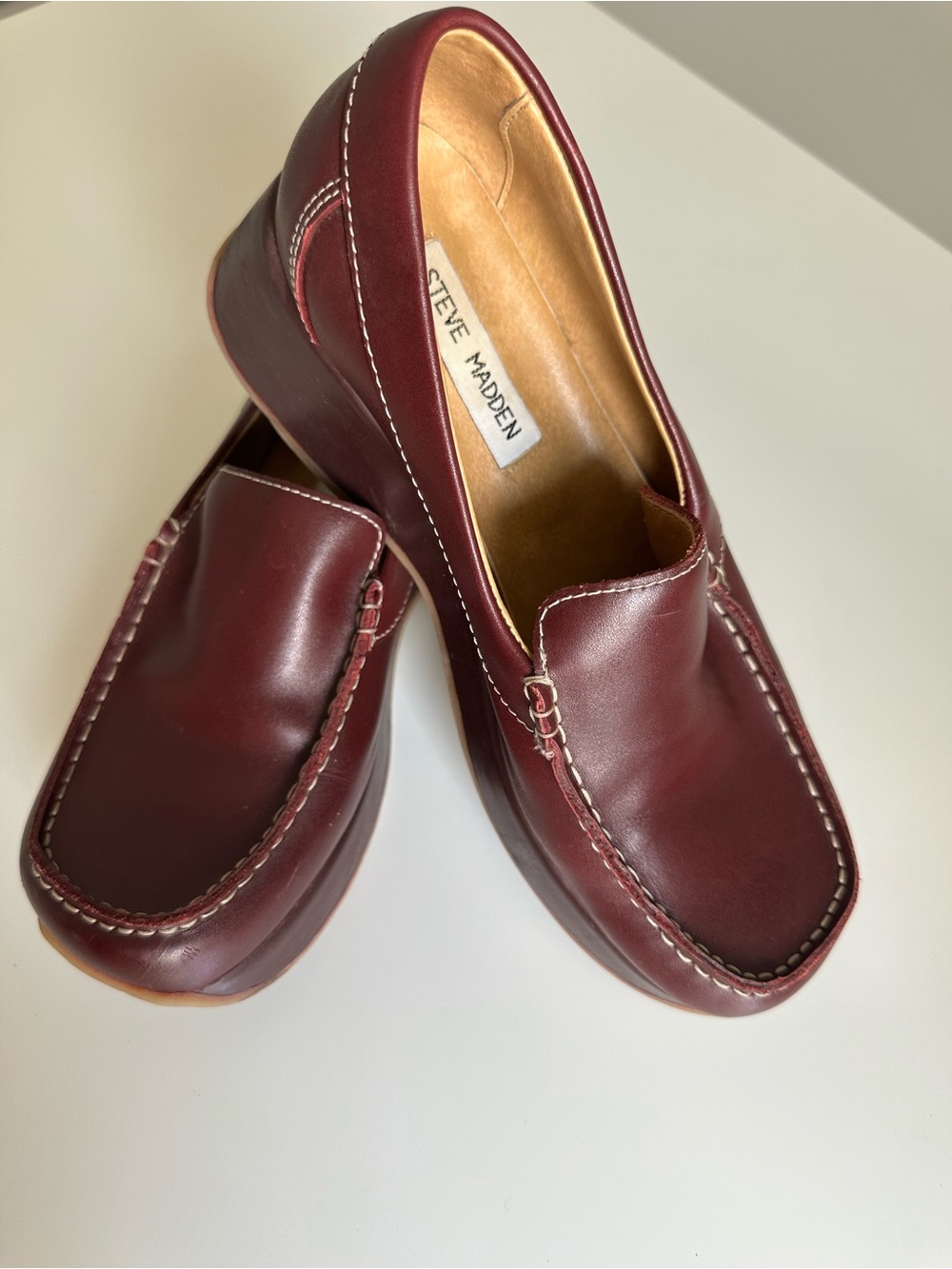 Vintage Y2K Steve Madden Burgundy Leather Loafers with Contrast Stitching 7.5 - Picture 7 of 16